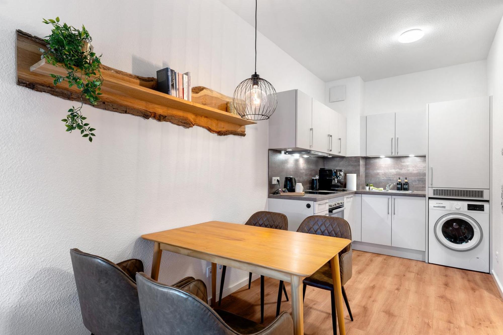 Km Style Apartments 8 ไฟรบวร์กอิมไบรส์เกา ภายนอก รูปภาพ